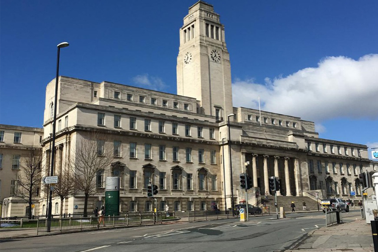 英国利兹大学雅思分数要求