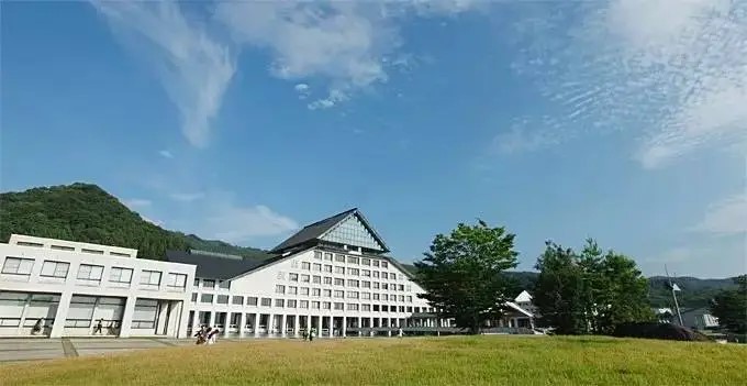 东北艺术工科大学有什么样的魅力？让我们深入探讨一下这所大学的研究生专业