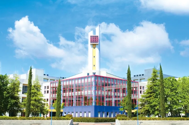 日本尚美学园大学艺术情报学部及申请要求