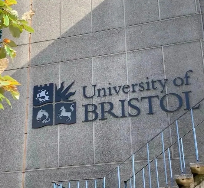 不逊于“王曼爱华”的选择！布里斯托大学艺术类专业有哪些