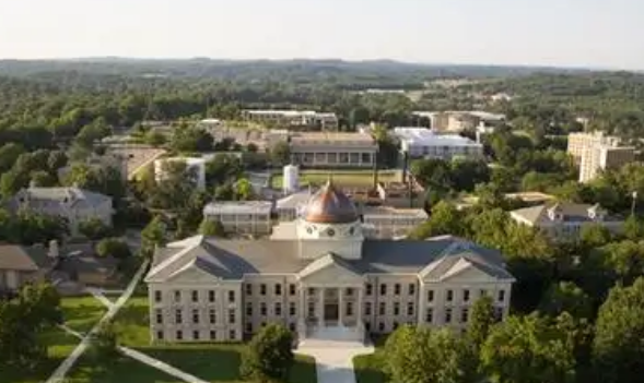 美国宝藏学校_2025东南密苏里州立大学设计学院最新介绍