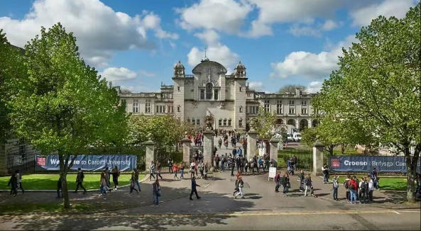 卡迪夫大学在英国哪里？