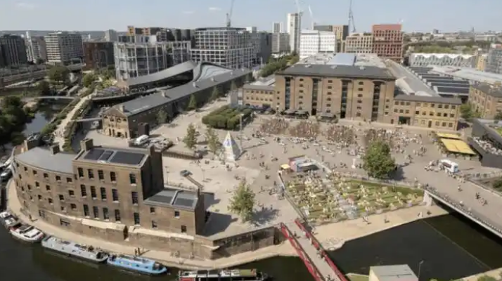 英国圣马丁服装学校怎么样 2025最新申请要求