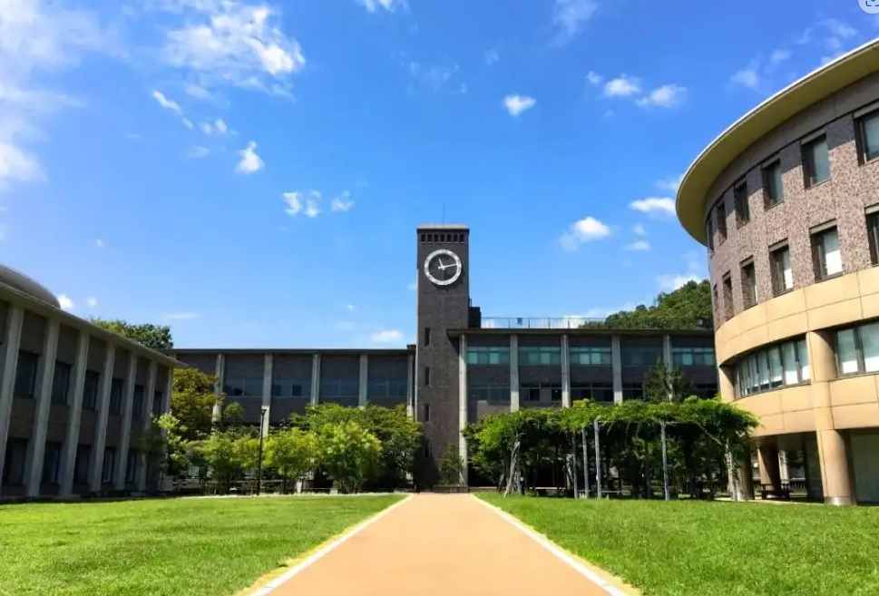 日本留学一年费用