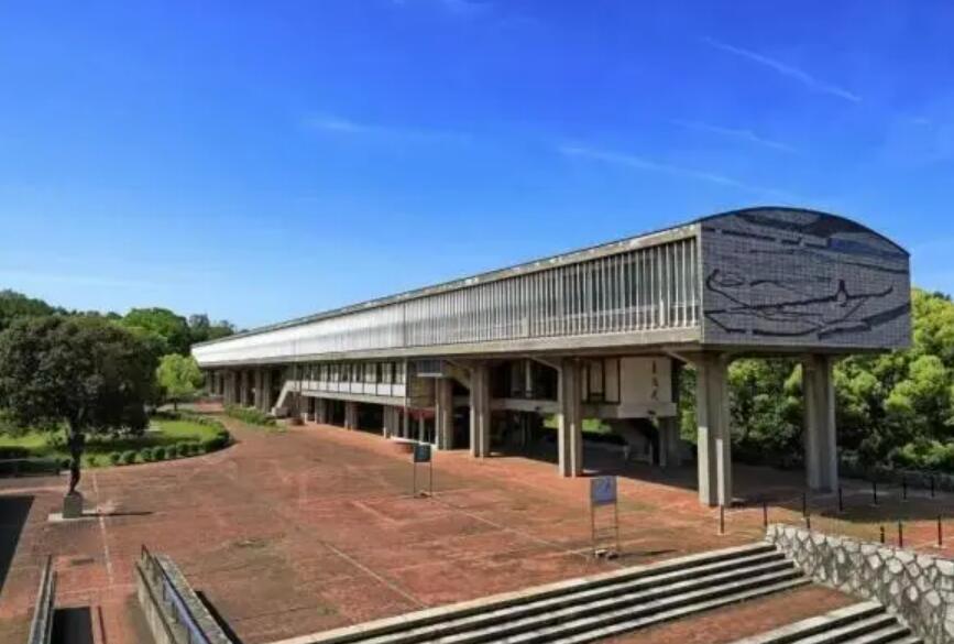 日本知名艺术类学校