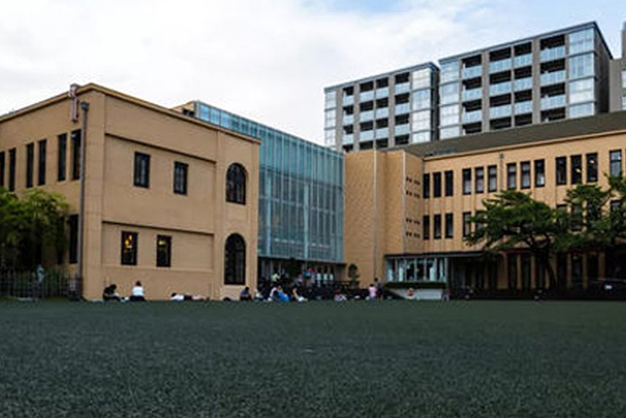京都精华大学