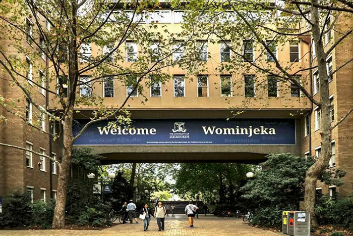 墨尔本大学