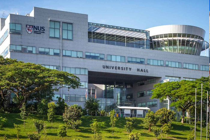 新加坡国立大学