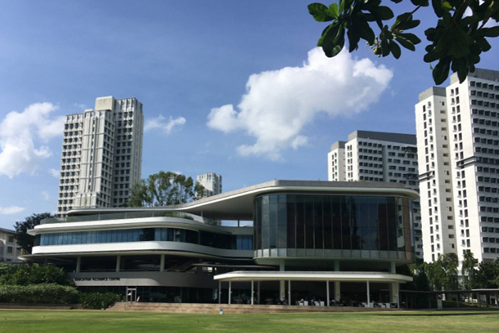 新加坡国立大学