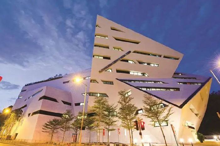 香港城市大学创意媒体艺术硕士