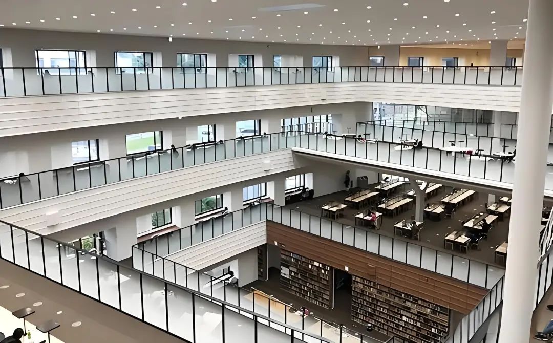 日本留学研究生条件和费用
