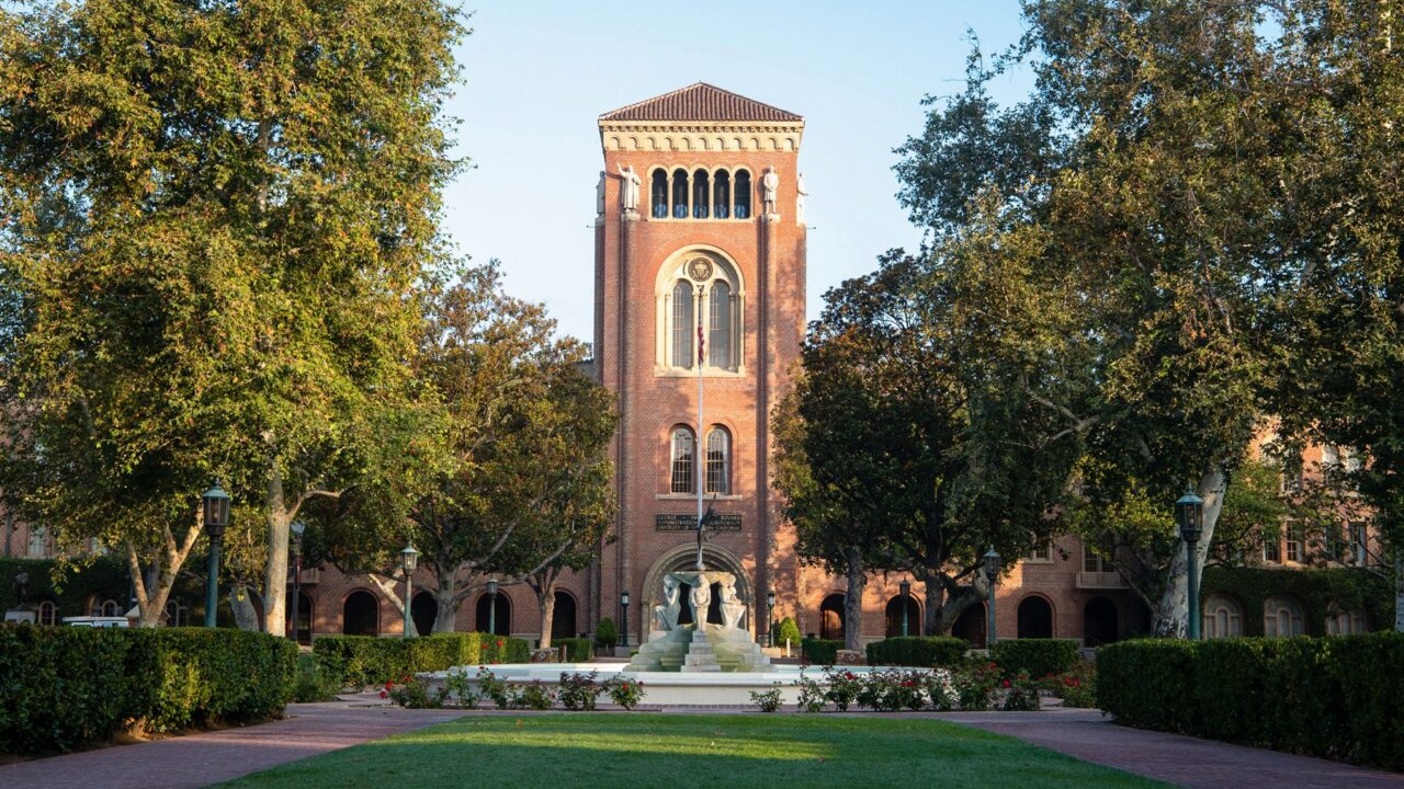 澳大利亚国立大学建筑设计