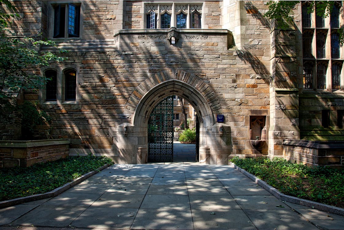 爱丁堡大学申请条件