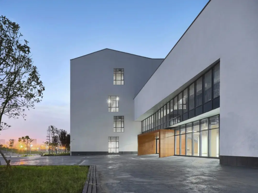 2022藝術中心設計學院offer