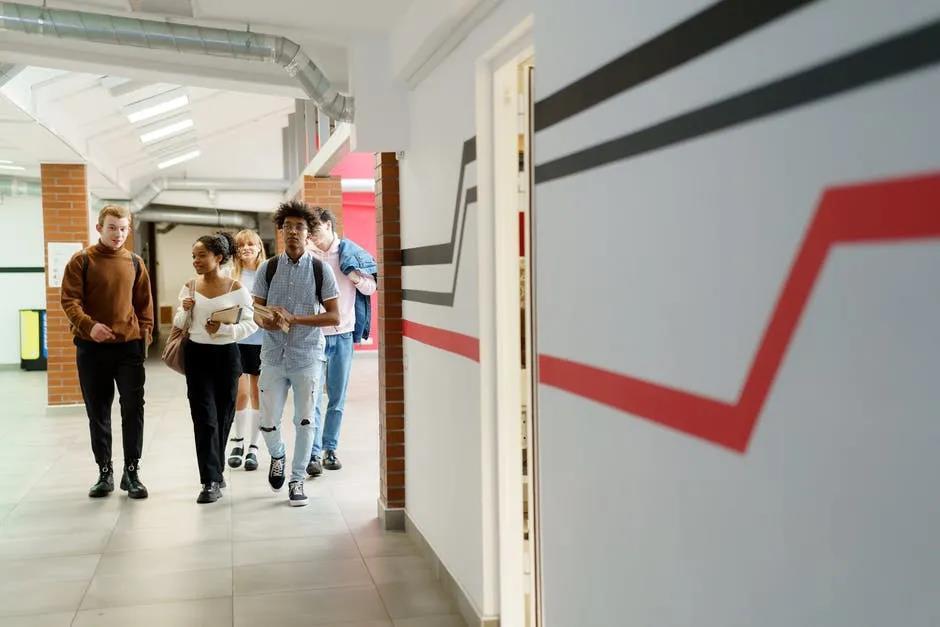 格林卡音乐学院本科研究生专业及学费详解