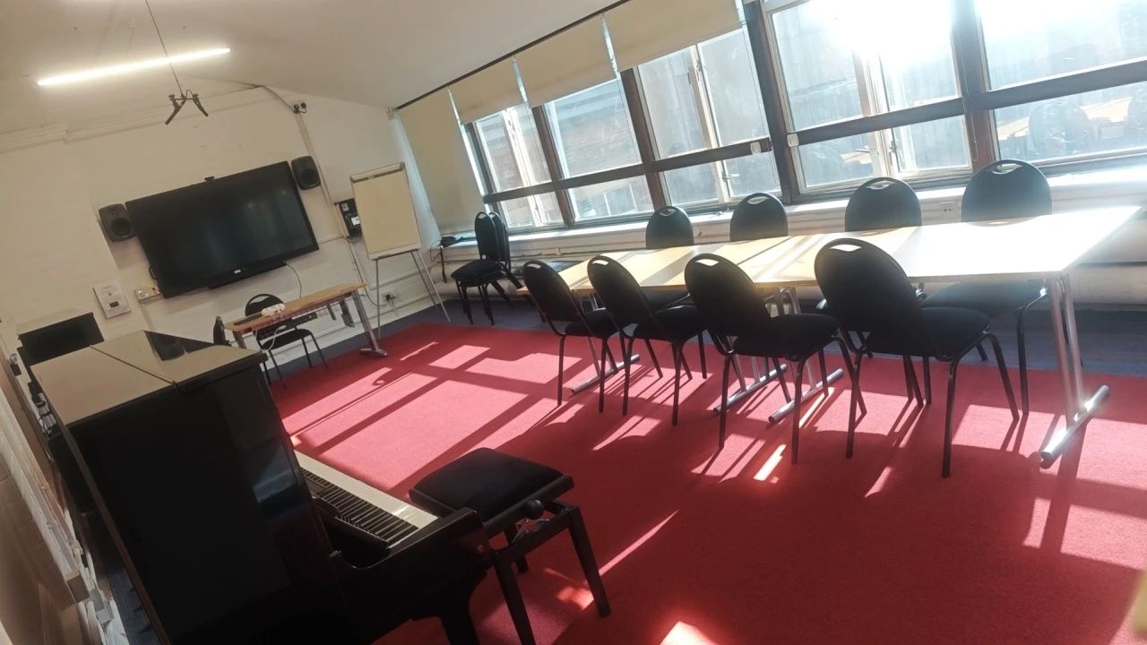 学生说|英国皇家音乐学院开学1个多月，我“扒”出了学校所有老师的履历~