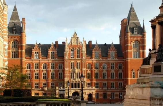 英国皇家音乐学院入学要求是什么？